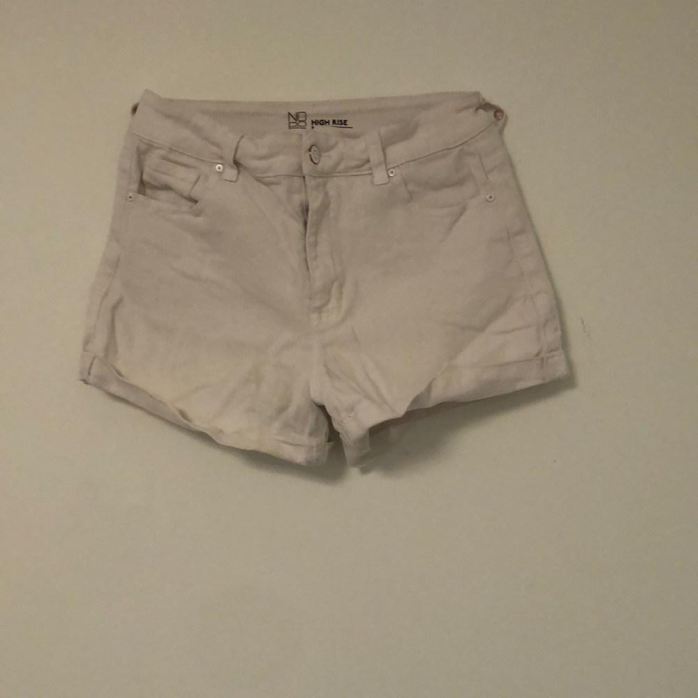 Size 9 Women’s White Jean Shorts